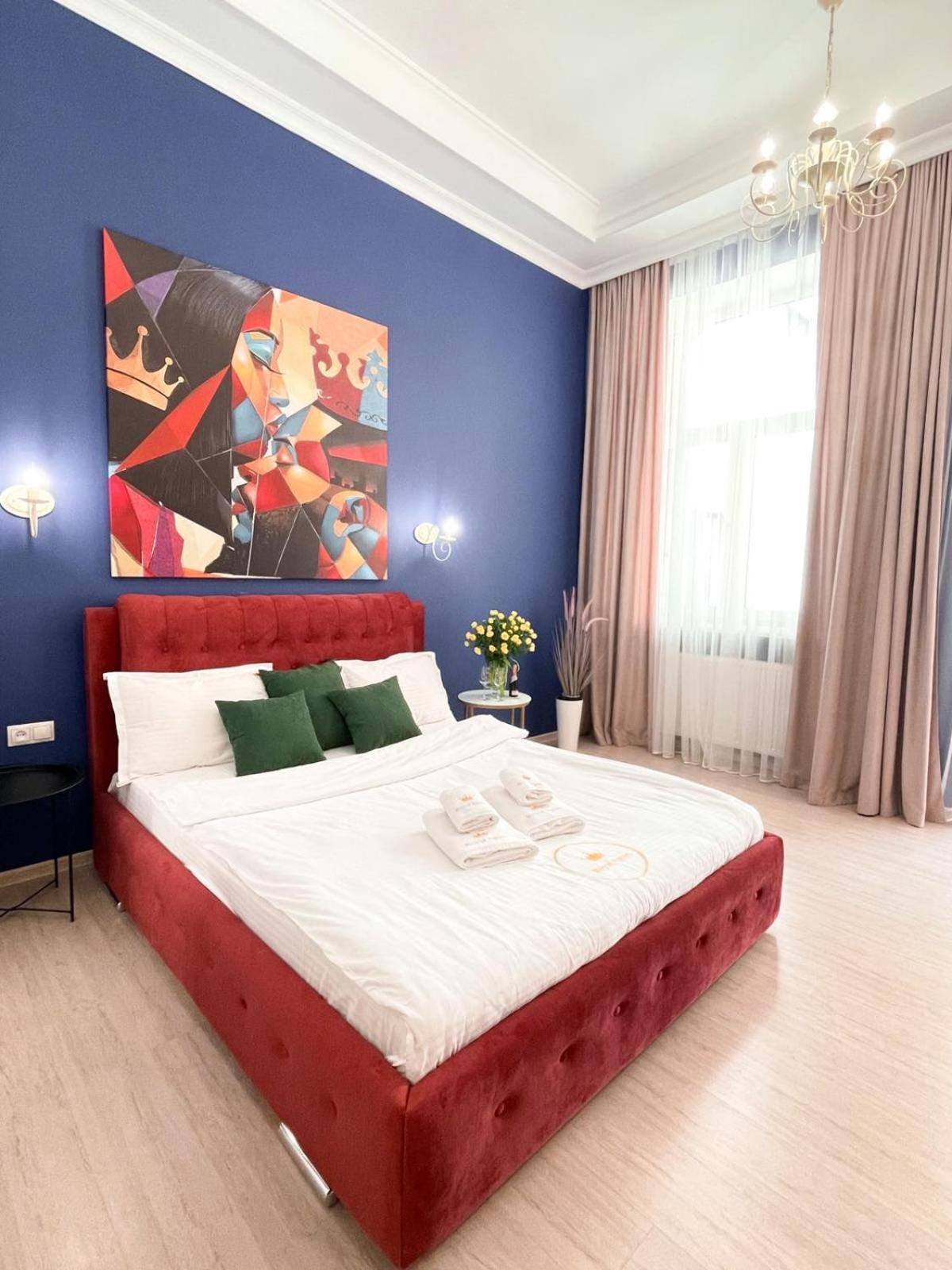 Royal Apartment On Slovatskogo 8 Lviv Exteriör bild